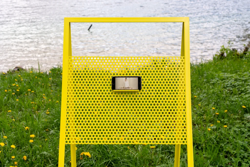 Katharina Swoboda, „Stones“, 2021, Installationsansicht „Techno Scapes“, Foto: Lisa Truttmann