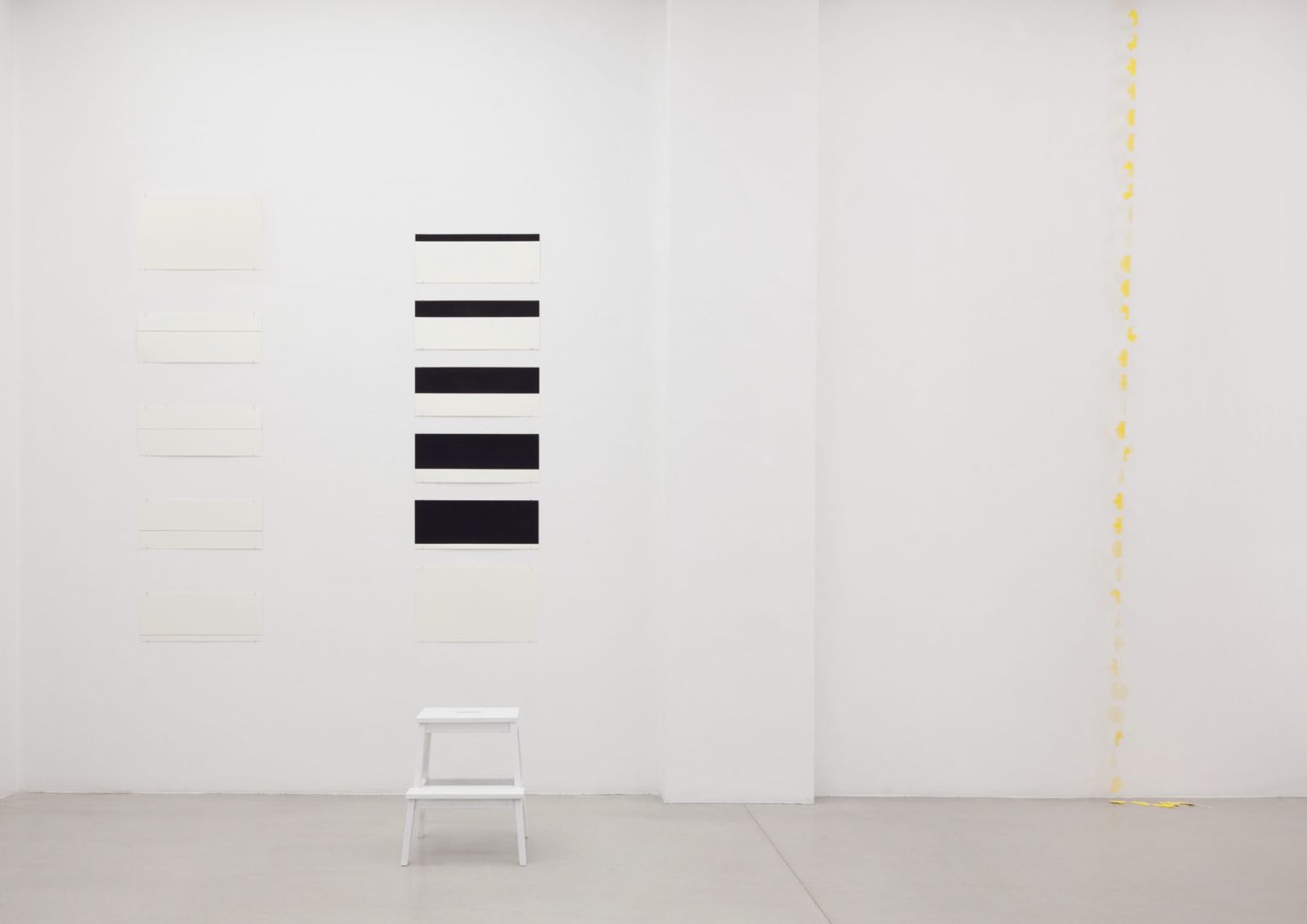 Simona Obholzer, Installationsansicht  „Was willst du denn mit all dem Schnee auf der ganzen Welt*“ MUSA Wien, 2016, Foto: Simona Obholzer