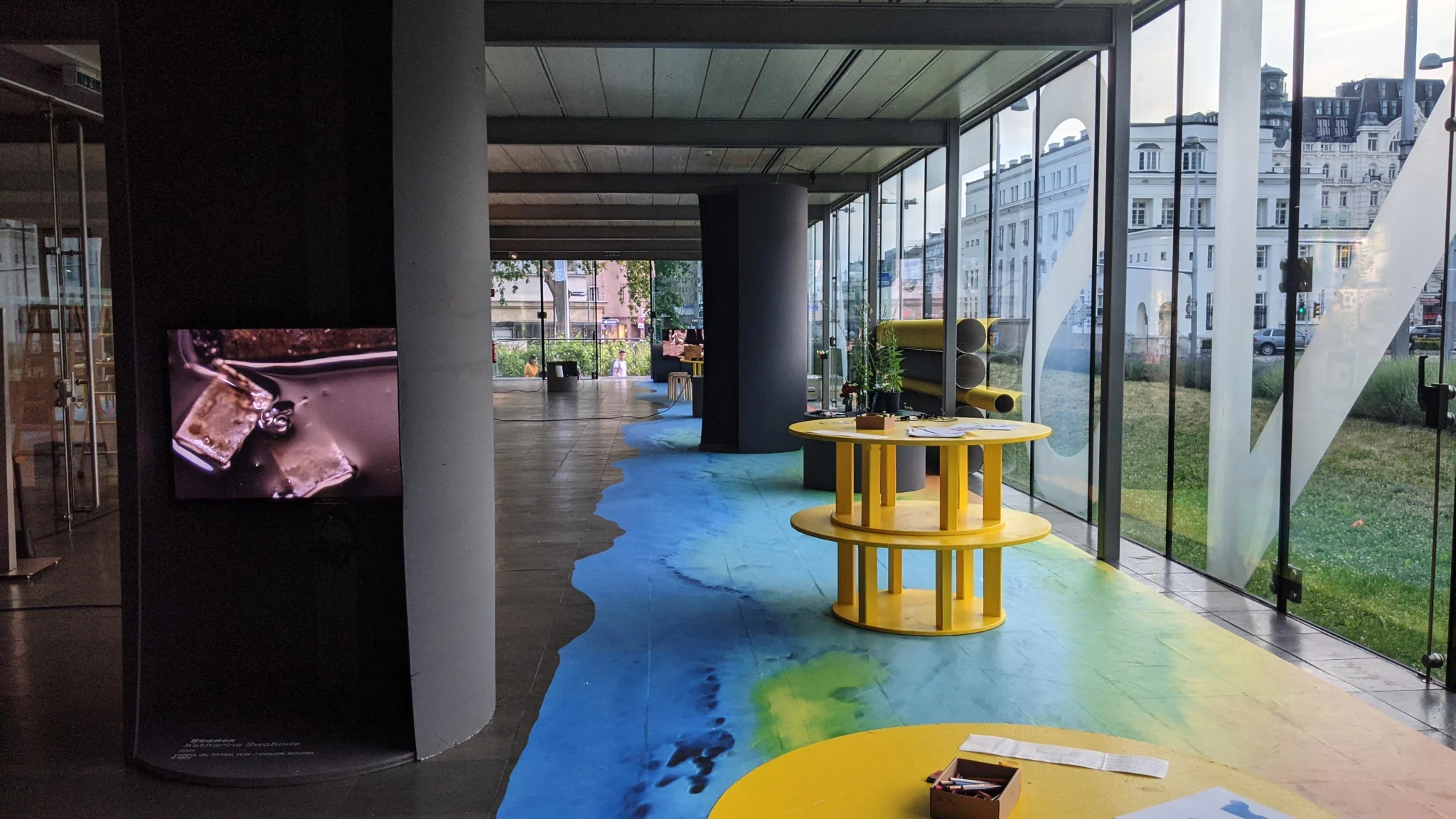 header_Fussabdruecke-poeschl