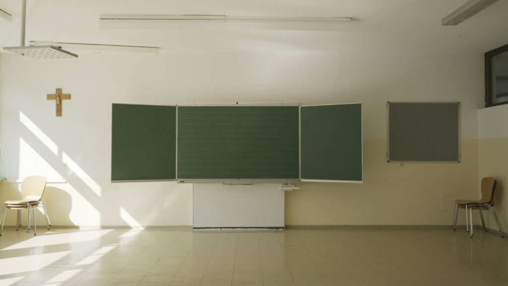 Simona Obholzer, Filmstill aus „1989-1997“, 2024