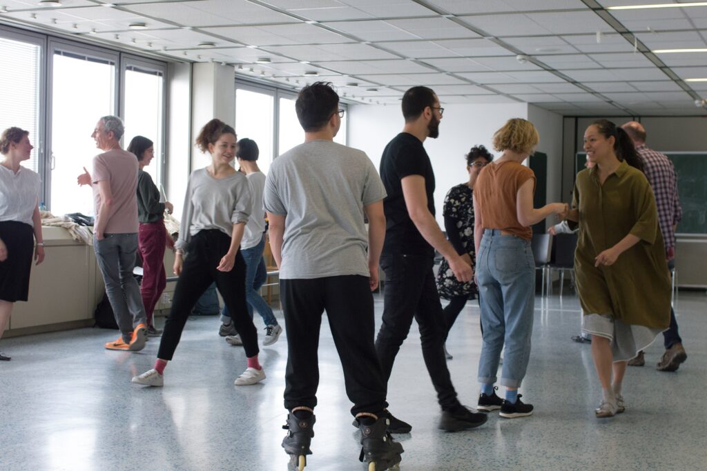 Xavier le Roy / Scarlet Yu, Workshop, „« Still Untitled » (2017 ) Still Alive im Rahmen von ‚Verhältnisse‘“ (Wien, 2018)“, Akademie der bildenden Künste Wien, 2018, Foto: Miae Son