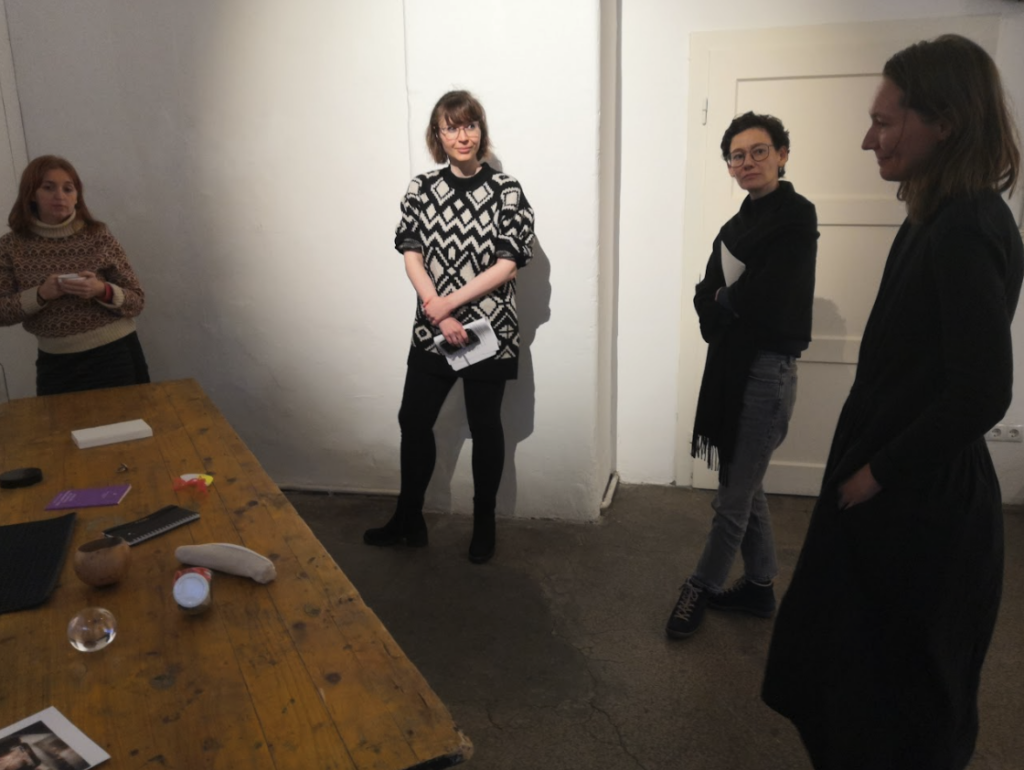 The Golden Pixel Cooperative, „Assoziative Felder”, Workshop mit Iris Blauensteiner, Medienwerkstatt Wien, 2023, Fotos: Pille Riin-Jaik und Iris Blauensteiner