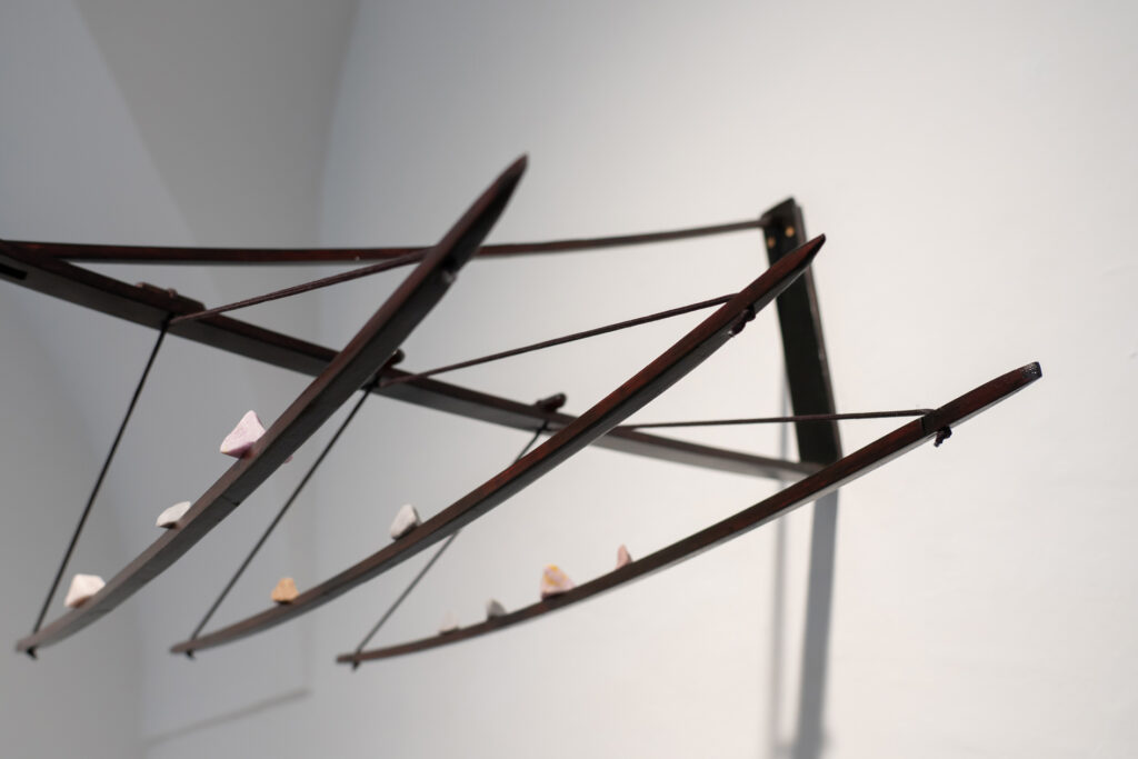 Ausstellungsansicht, „Big screens shatter easily“, Galerie Oberösterreichischer Kunstverein, 2019, Foto: Lisa Truttmann