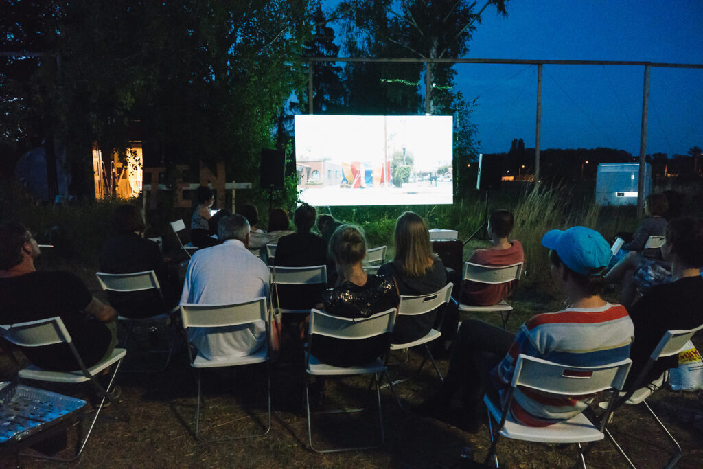 The Golden Pixel Cooperative, „Ein Grün, von fern gespiegelt”, Screening, 2017, Foto: The Golden Pixel Cooperative