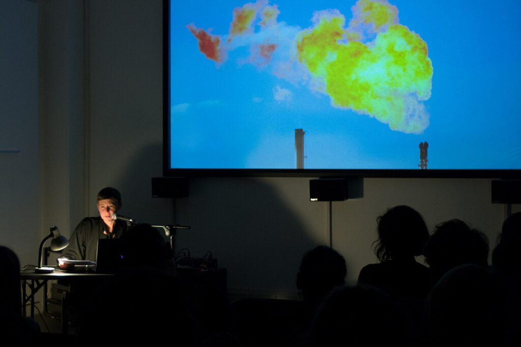 Vortrag Angela Anderson, „Three (or More) Ecologies: A Feminist Articulation of Eco-Intersectionality“, Symposium „Framed Existences“, 2019